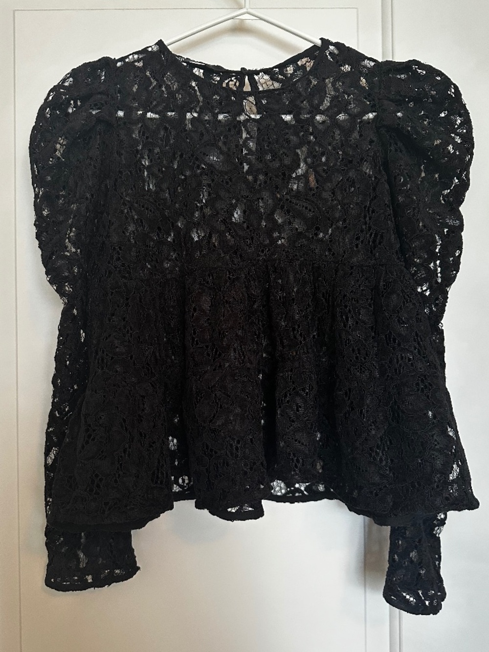 Zara black lace top M